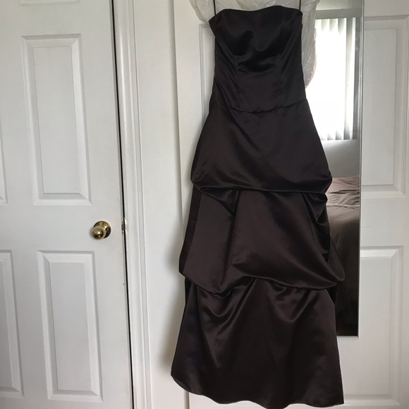 Dress - Picture 2 of 4